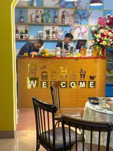 Εστιατόριο ή άλλο μέρος για φαγητό στο Bloom Homestay