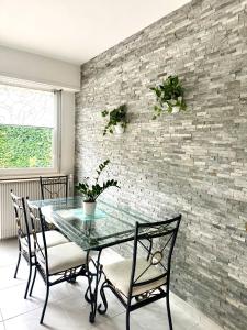 Fotografie z fotogalerie ubytování Appartement proche marche de Noël de Strasbourg v destinaci Wolfisheim