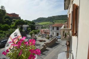 Nespecifikovaný výhled na hory nebo výhled na hory při pohledu z bed and breakfast