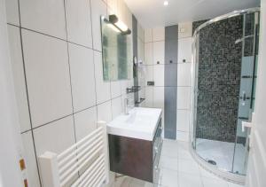 Koupelna v ubytování Domaine de la brugaye Jasmin