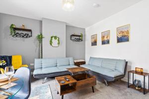 Гостиная зона в Spacious Apartment near Edgbaston