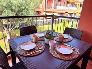 En balkon eller terrasse på Atlantico Apartment