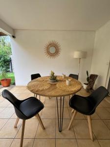 Et opholdsområde på La Kazolé + 2 billeder