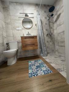 Ένα μπάνιο στο NOCLEGI General +43 φωτογραφίες