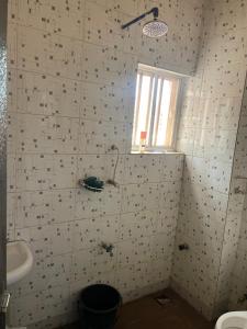 O baie la Steady Light 2BR Apartment - Independence II