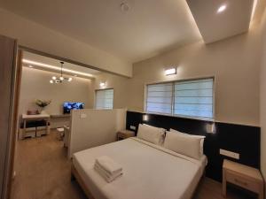 Μια τηλεόραση ή/και κέντρο ψυχαγωγίας στο AMC COMFORTS Brigdgestay