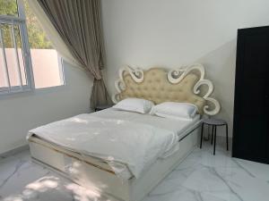 Fotografie z fotogalerie ubytování Palm and wave v destinaci Ţīwī