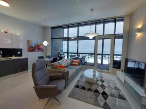 Χώρος καθιστικού στο Timantti B23