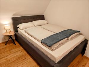 Voodi või voodid majutusasutuse Gemütliches Haus mit Platz zum Entspannen toas