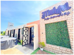 Fotografie z fotogalerie ubytování Hotel The Royal Grand Luxuary Heritage Near Jagannath Temple #Sea Beach # Restaurant - Lift And Parking Facilities - Fully Air Condition All Luxury Luxuary Rooms With Attached-Balcony - Best Luxuary Hotel In Puri v destinaci Purí