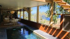 Bassein majutusasutuses Villa Mahana piscine privée vue mer Etang Salé või selle lähedal