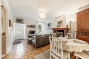 Posezení v ubytování Maison de bourg