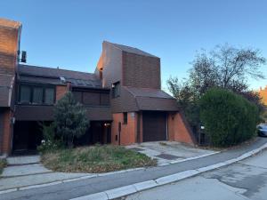 Afbeelding uit fotogalerij van VišnjicaHOUSE - Belgrade in Rospi Ćuprija