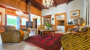 Η κουζίνα ή μικρή κουζίνα στο De Opstal Country Lodge