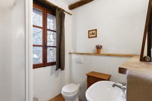 Koupelna v ubytování A Retreat With A View - Unità 2