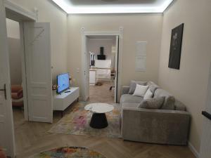 Μια τηλεόραση ή/και κέντρο ψυχαγωγίας στο Apartament Cherry