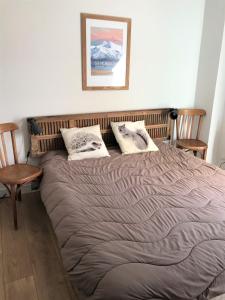 Postel nebo postele na pokoji v ubytování Chalet 3 pièces 7 personnes, les Flocons du Soleil, la Joue du Loup