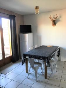 Fotografie z fotogalerie ubytování Chalet 3 pièces 7 personnes, les Flocons du Soleil, la Joue du Loup v destinaci Le Dévoluy + 6 fotografií