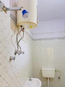 Koupelna v ubytování Hotel Neem Haveli