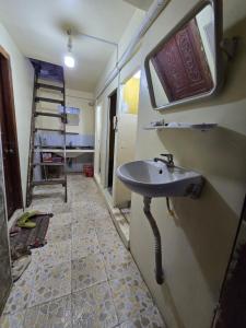 Photo de la galerie de l'établissement Family Guesthouse and Hostel, à Koh Rong