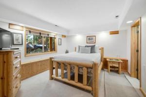 Photo de la galerie de l'établissement Mashie Meadows Log Cabin, à Tahoe Vista