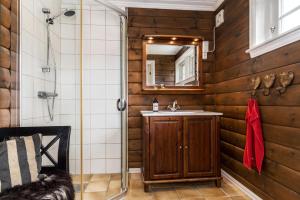 Ένα μπάνιο στο Fjellkos, mountain cabin in Gol +19 φωτογραφίες