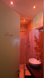 Koupelna v ubytování Solaris Home Spa