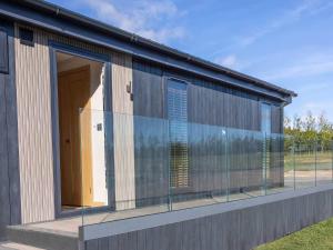 Gallery image of Isca Lodge - With Decking in Nawton