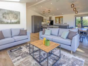 Gallery image of Isca Lodge - With Decking in Nawton