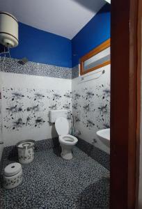 Ένα μπάνιο στο Hotel krishna and Restaurant