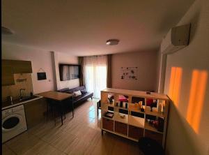 Χώρος καθιστικού στο Calm Seaview Nest in Peyia PMP C111