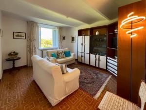 Posezení v ubytování MariSanti House