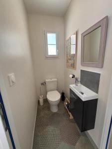 Ένα μπάνιο στο Charmante Maison Plage et Foret +7 φωτογραφίες