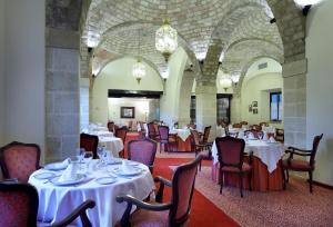 Restaurace v ubytování Crisol Monasterio de San Miguel