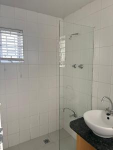 Phòng tắm tại 2 Elwyn Road