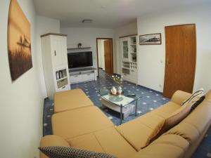 Μια τηλεόραση ή/και κέντρο ψυχαγωγίας στο Am Waldrand