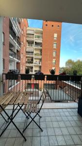 Balkón nebo terasa v ubytování Confortevole appartamento vicino a San Raffaele Ospedale