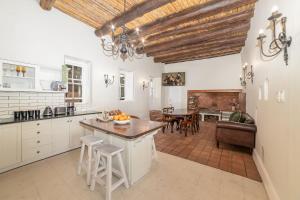 Kuchyň nebo kuchyňský kout v ubytování Nantes-vue