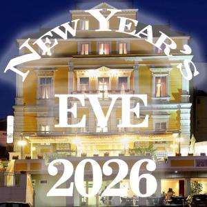 a large building with a sign that reads my baylevardlevard at Hotel Anna Palace in Ruse