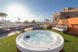 Bazén v ubytování Hotel Arena Castillo nebo v jeho okolí