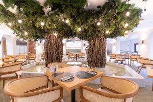 Restaurace v ubytování Hotel Arena Castillo + 64 fotografií