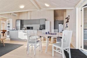 Gallery image of 30434-Odder-Strandvaenget-10 in Odder +40 photos