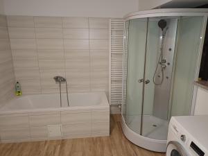 Ένα μπάνιο στο Maxhaus 3