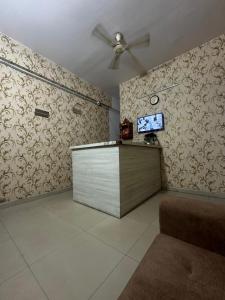 Μια τηλεόραση ή/και κέντρο ψυχαγωγίας στο Hotel SPGI +24 φωτογραφίες