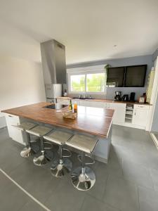 Η κουζίνα ή μικρή κουζίνα στο Maison d'Elise