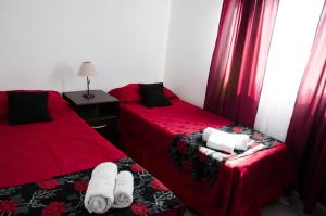 Ένα ή περισσότερα κρεβάτια σε δωμάτιο στο Hotel Almería San Rafael