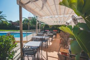 Bazén v ubytování HolaCamp Sitges Relax nebo v jeho okolí + 146 fotografií