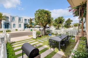 Κήπος έξω από το Villa NovaWorld Phan Thiết - 86Home - Biệt thự 4 phòng ngủ - No13334