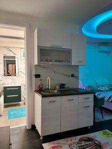 Η κουζίνα ή μικρή κουζίνα στο Mysteri