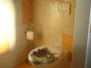 Ένα μπάνιο στο Ferienwohnung Stadler +14 φωτογραφίες